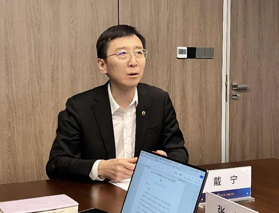 f430cfef8ef74e24bb182e152a38dda9