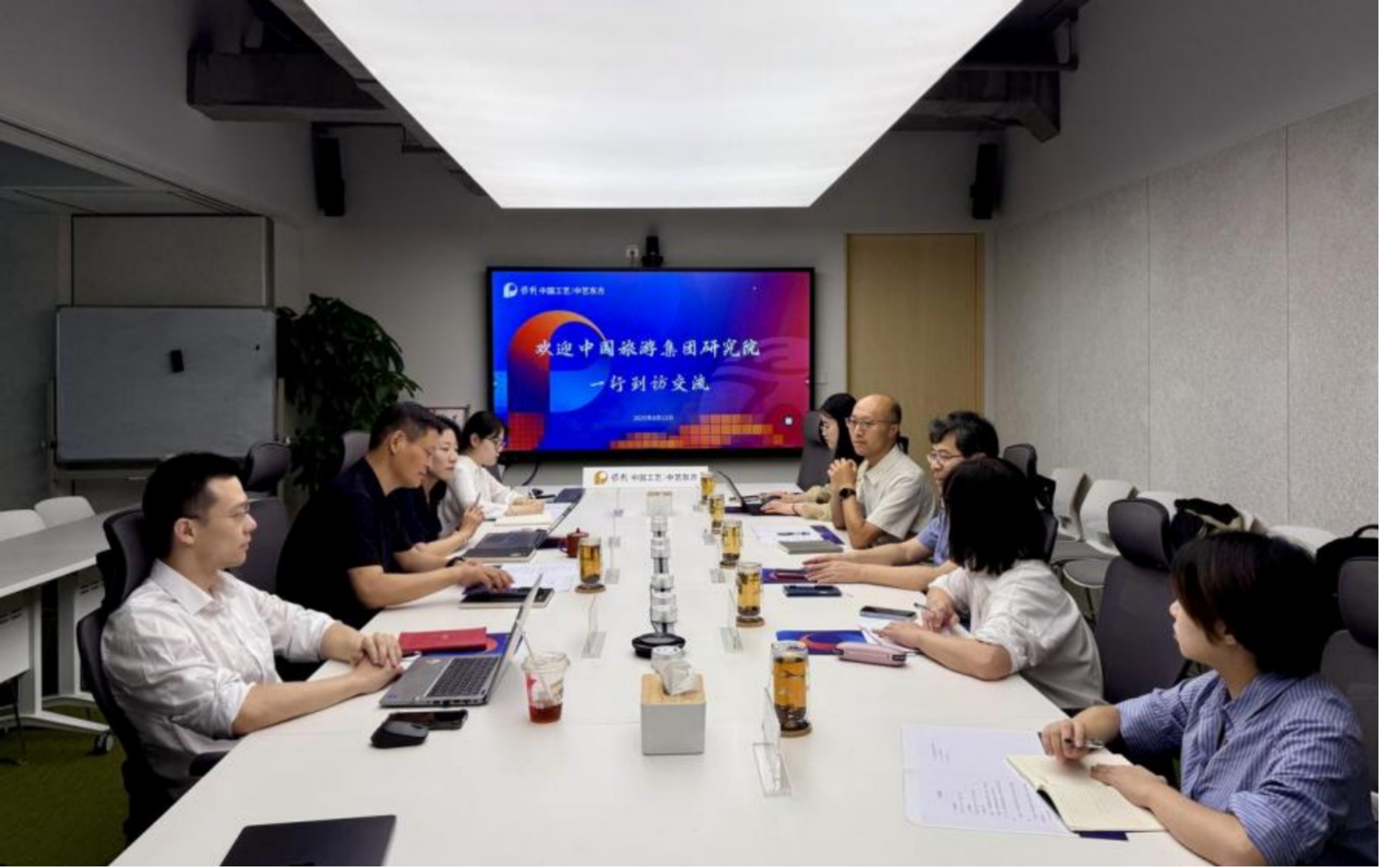 ea9c814ed3ea491aa333a90c2b14ed84