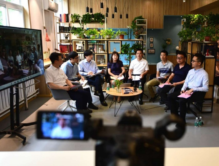 老哥俱乐部-老哥必备的交流社区