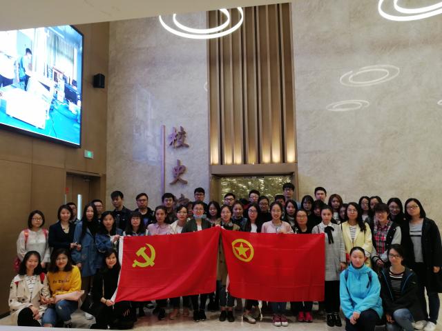 老哥俱乐部-老哥必备的交流社区