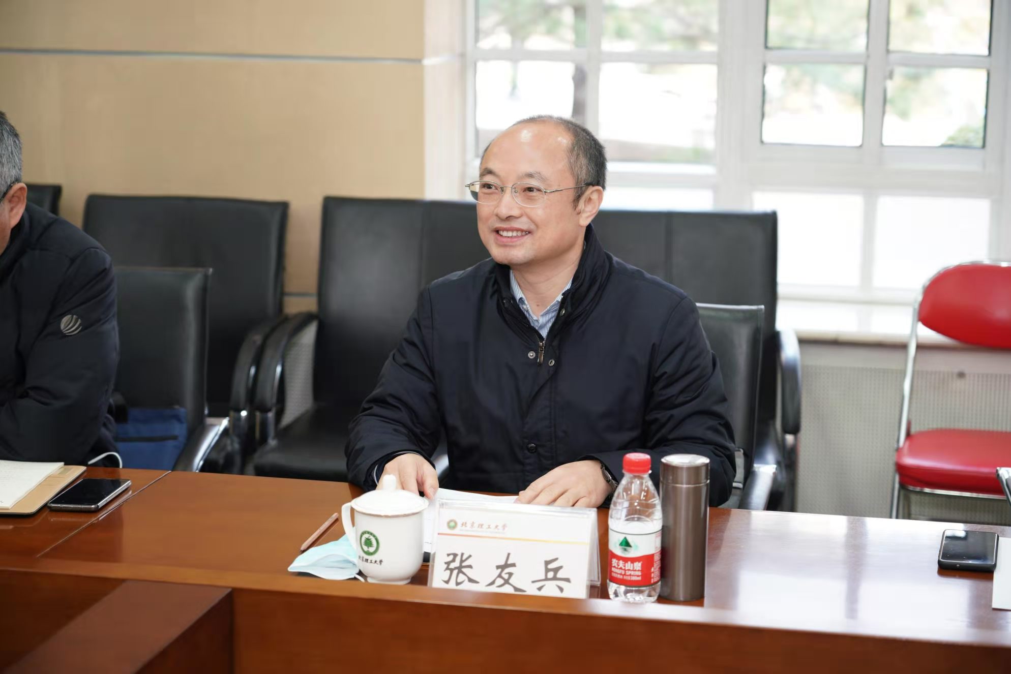 老哥俱乐部-老哥必备的交流社区