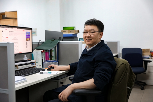 老哥俱乐部-老哥必备的交流社区