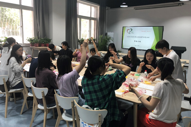 老哥俱乐部-老哥必备的交流社区