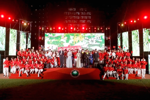 老哥俱乐部-老哥必备的交流社区