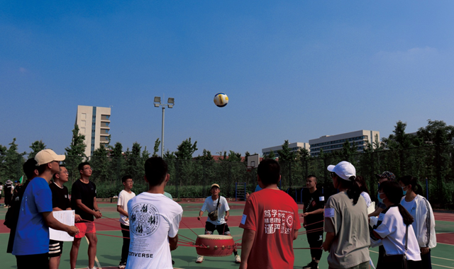 老哥俱乐部-老哥必备的交流社区