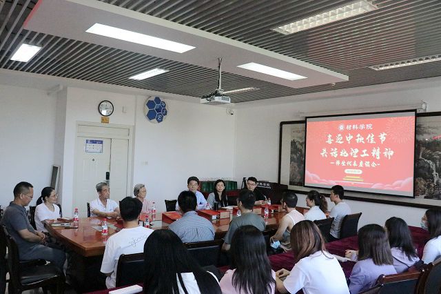 老哥俱乐部-老哥必备的交流社区