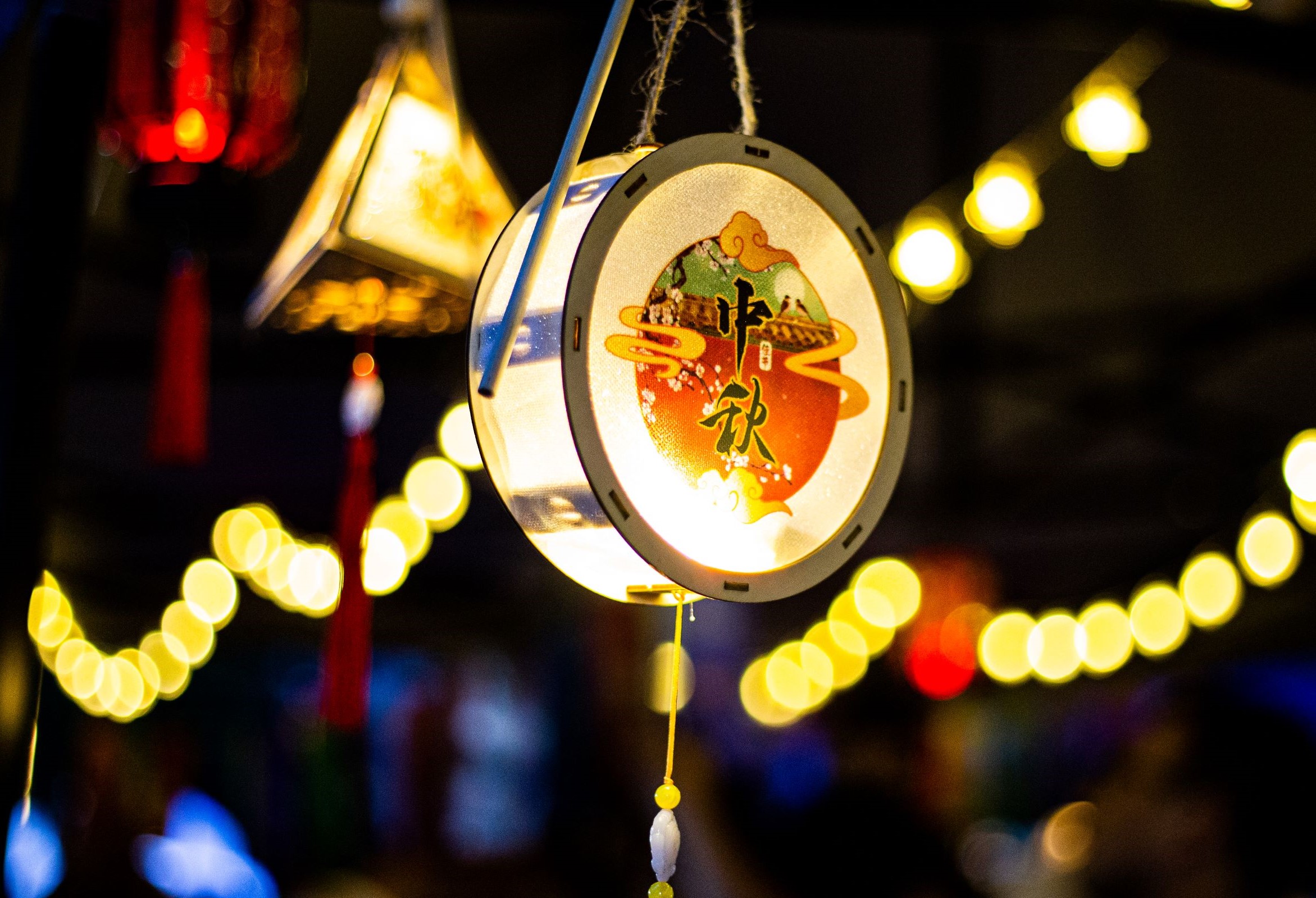 老哥俱乐部-老哥必备的交流社区