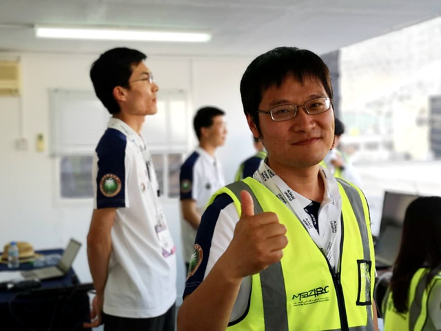 老哥俱乐部-老哥必备的交流社区