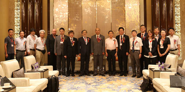 老哥俱乐部-老哥必备的交流社区