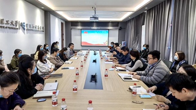 老哥俱乐部-老哥必备的交流社区