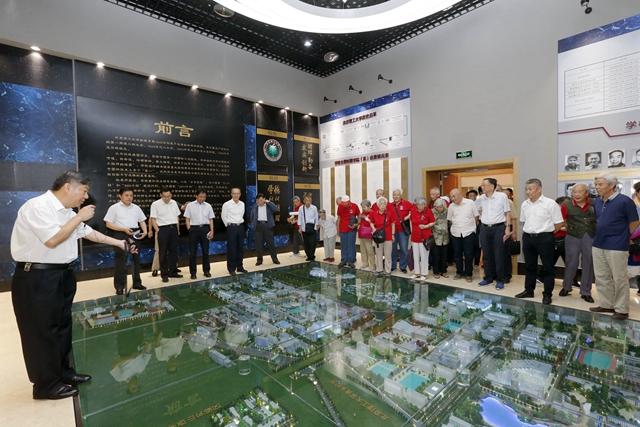 老哥俱乐部-老哥必备的交流社区