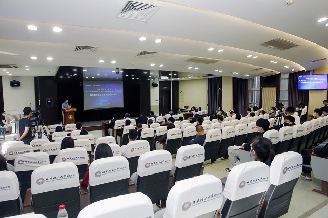 老哥俱乐部-老哥必备的交流社区