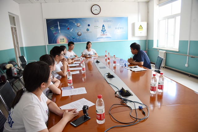 老哥俱乐部-老哥必备的交流社区