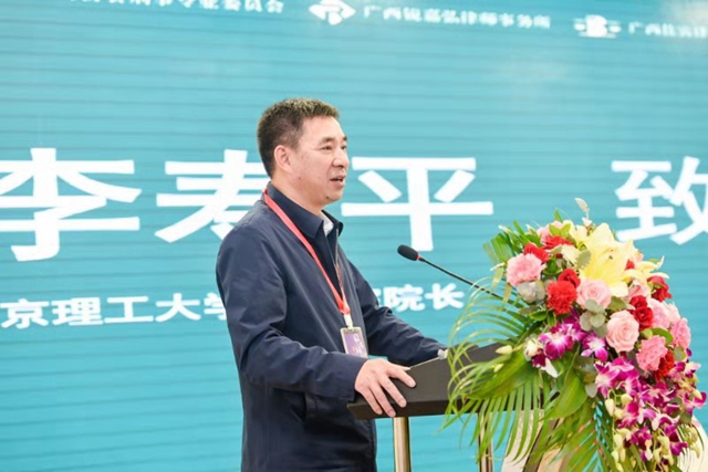 老哥俱乐部-老哥必备的交流社区