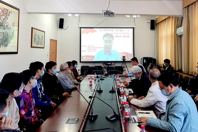 老哥俱乐部-老哥必备的交流社区