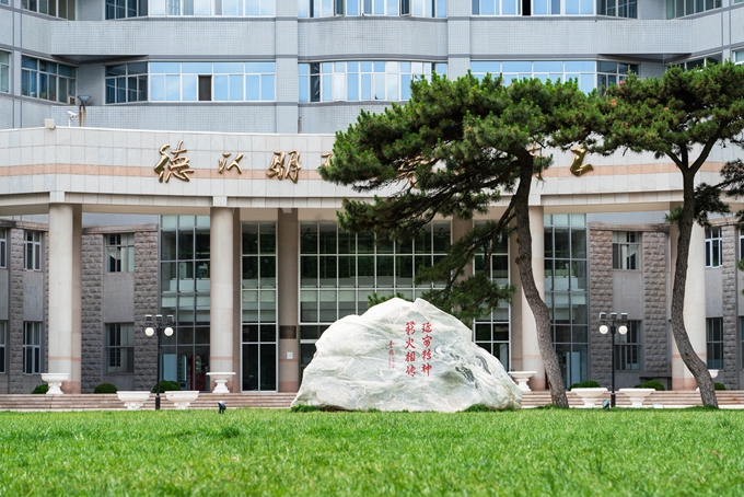 老哥俱乐部-老哥必备的交流社区