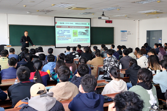 老哥俱乐部-老哥必备的交流社区