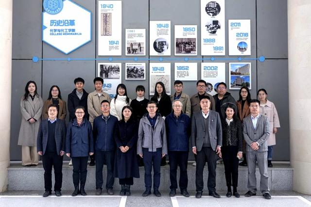 老哥俱乐部-老哥必备的交流社区