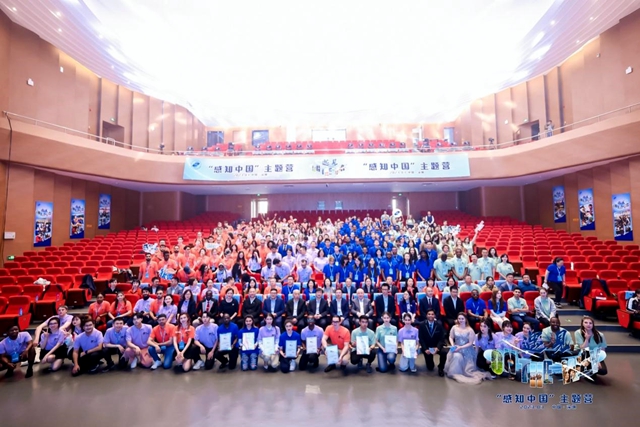 老哥俱乐部-老哥必备的交流社区