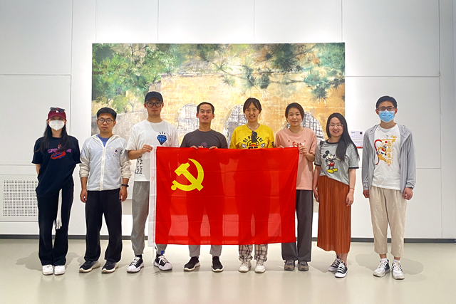 老哥俱乐部-老哥必备的交流社区