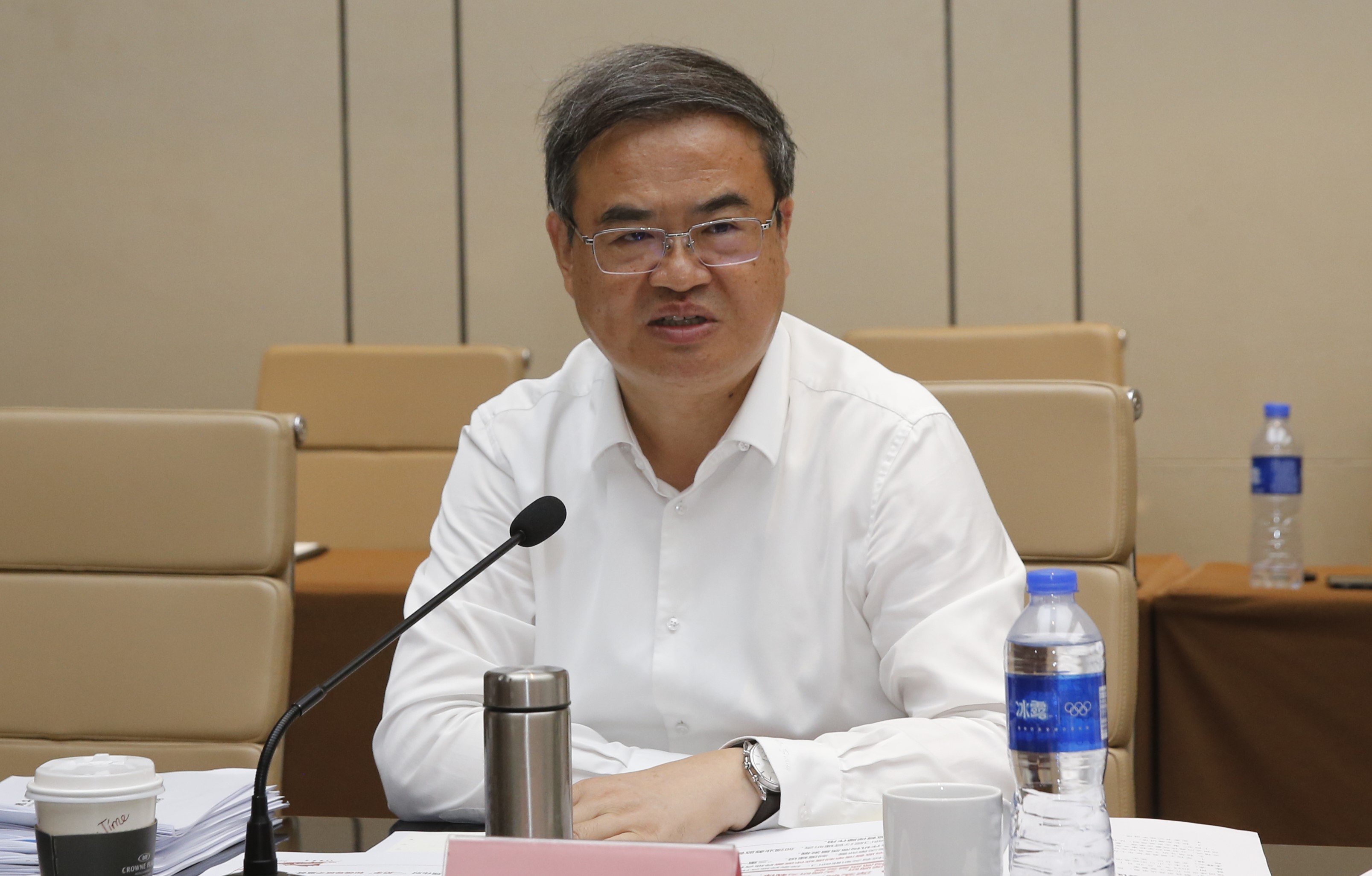 老哥俱乐部-老哥必备的交流社区