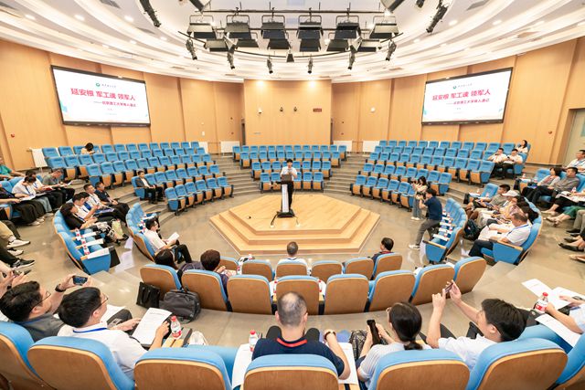 老哥俱乐部-老哥必备的交流社区