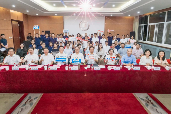 老哥俱乐部-老哥必备的交流社区