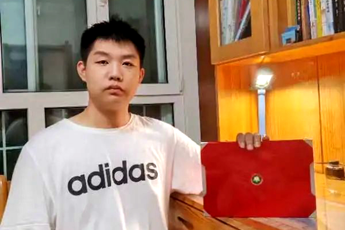 老哥俱乐部-老哥必备的交流社区