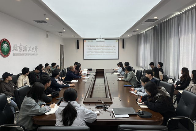 老哥俱乐部-老哥必备的交流社区