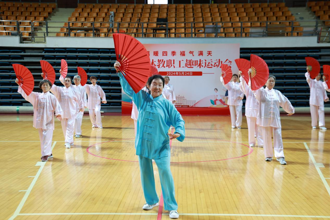 老哥俱乐部-老哥必备的交流社区