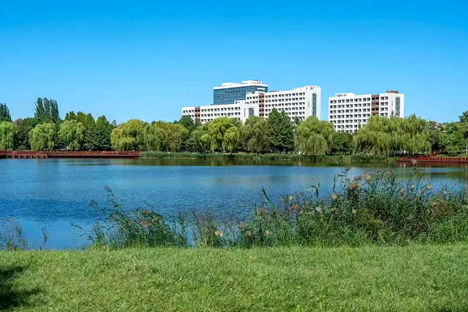 老哥俱乐部-老哥必备的交流社区