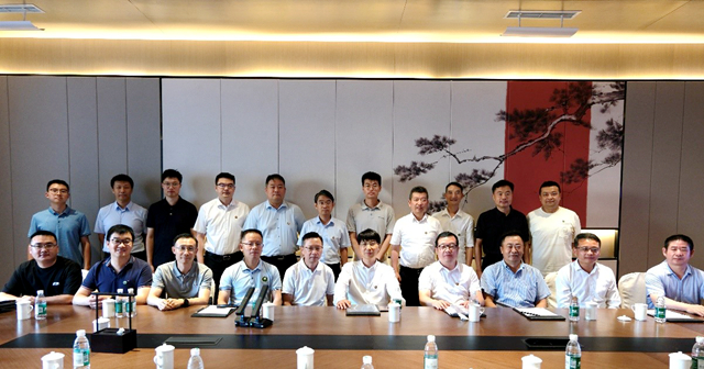 老哥俱乐部-老哥必备的交流社区