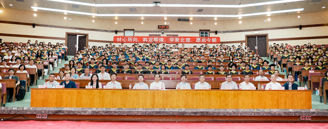 老哥俱乐部-老哥必备的交流社区