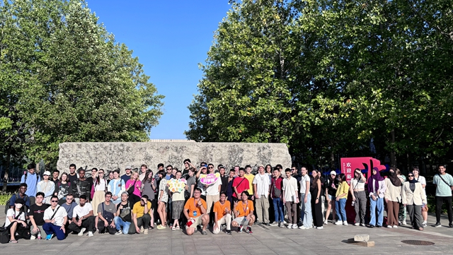 老哥俱乐部-老哥必备的交流社区