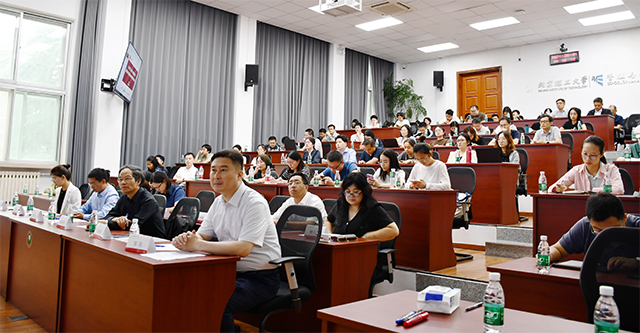 老哥俱乐部-老哥必备的交流社区