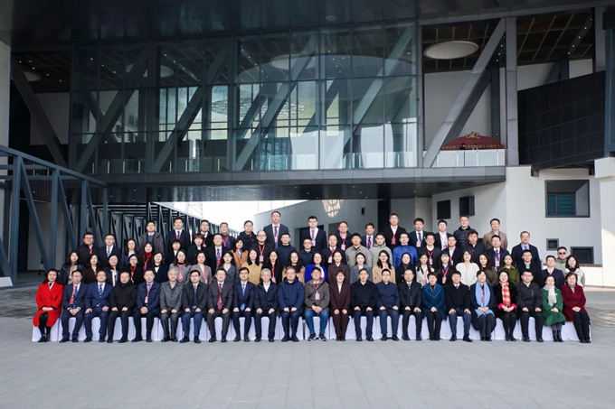 老哥俱乐部-老哥必备的交流社区