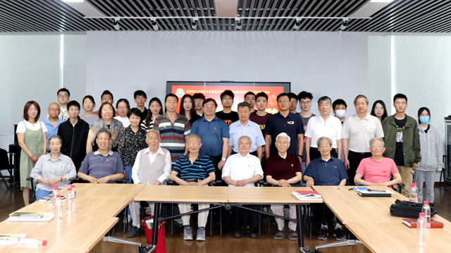 老哥俱乐部-老哥必备的交流社区