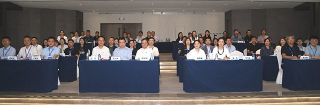 老哥俱乐部-老哥必备的交流社区