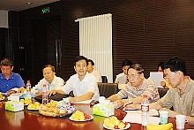 老哥俱乐部-老哥必备的交流社区