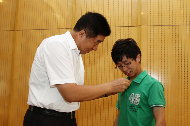 老哥俱乐部-老哥必备的交流社区