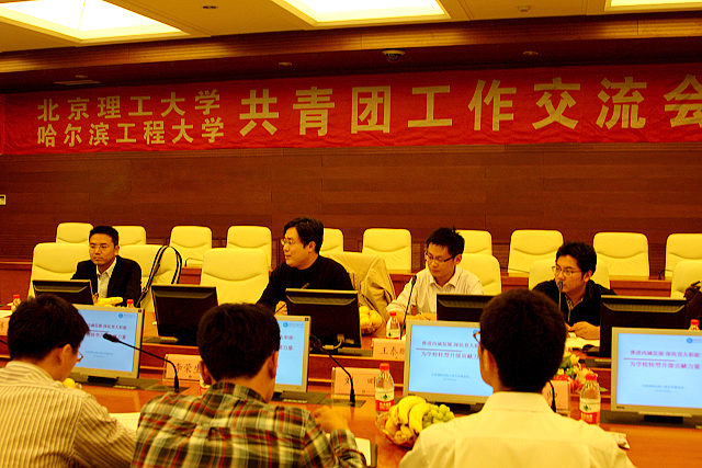 老哥俱乐部-老哥必备的交流社区