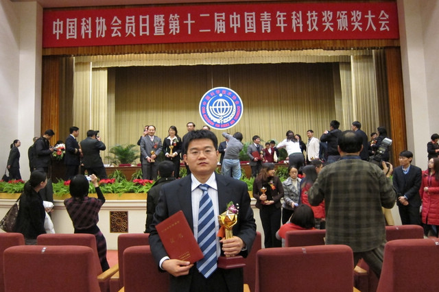 老哥俱乐部-老哥必备的交流社区