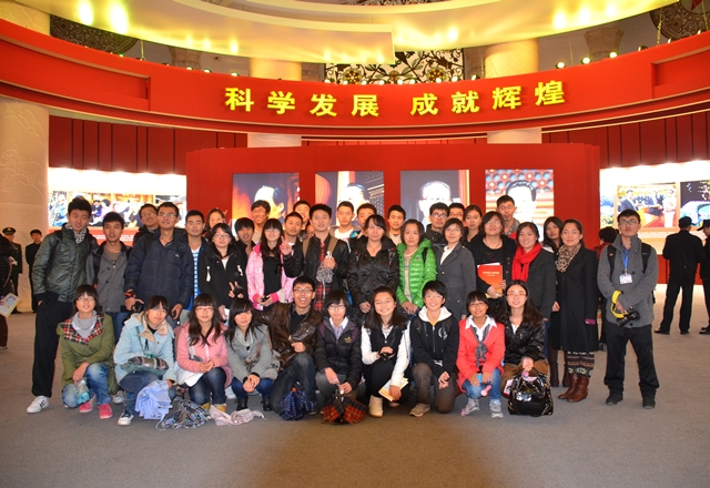 老哥俱乐部-老哥必备的交流社区