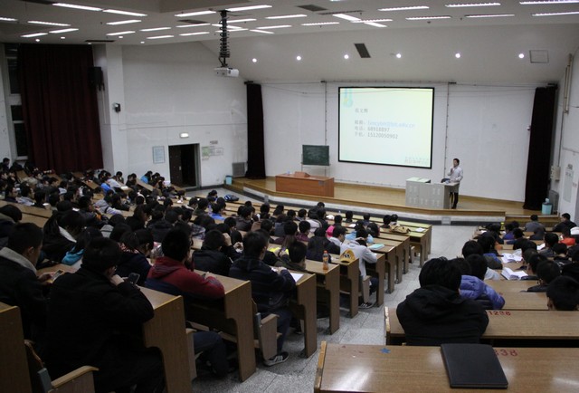 老哥俱乐部-老哥必备的交流社区