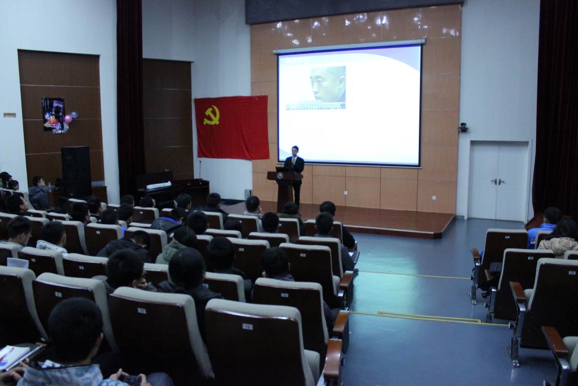 老哥俱乐部-老哥必备的交流社区