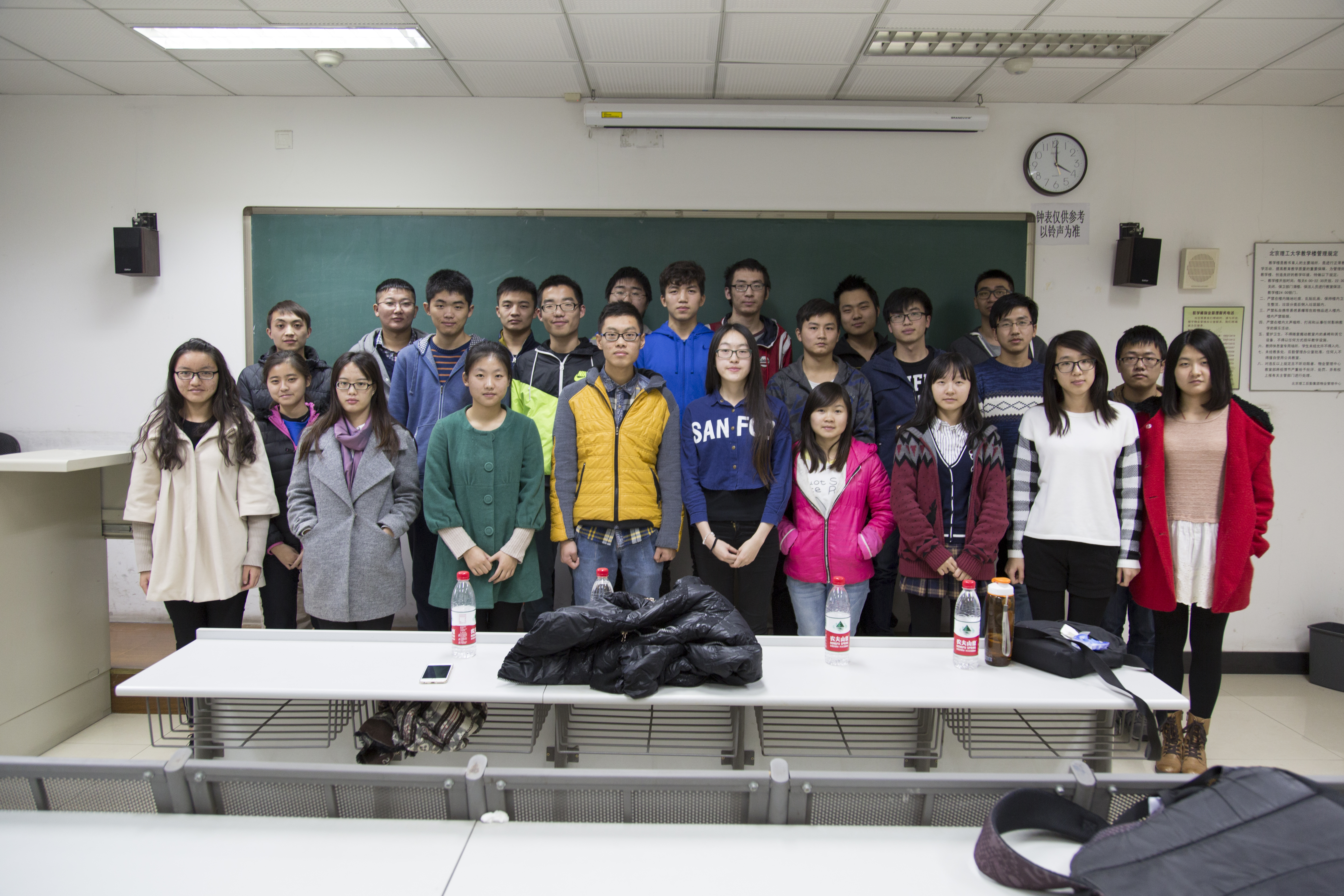 老哥俱乐部-老哥必备的交流社区