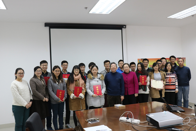 老哥俱乐部-老哥必备的交流社区