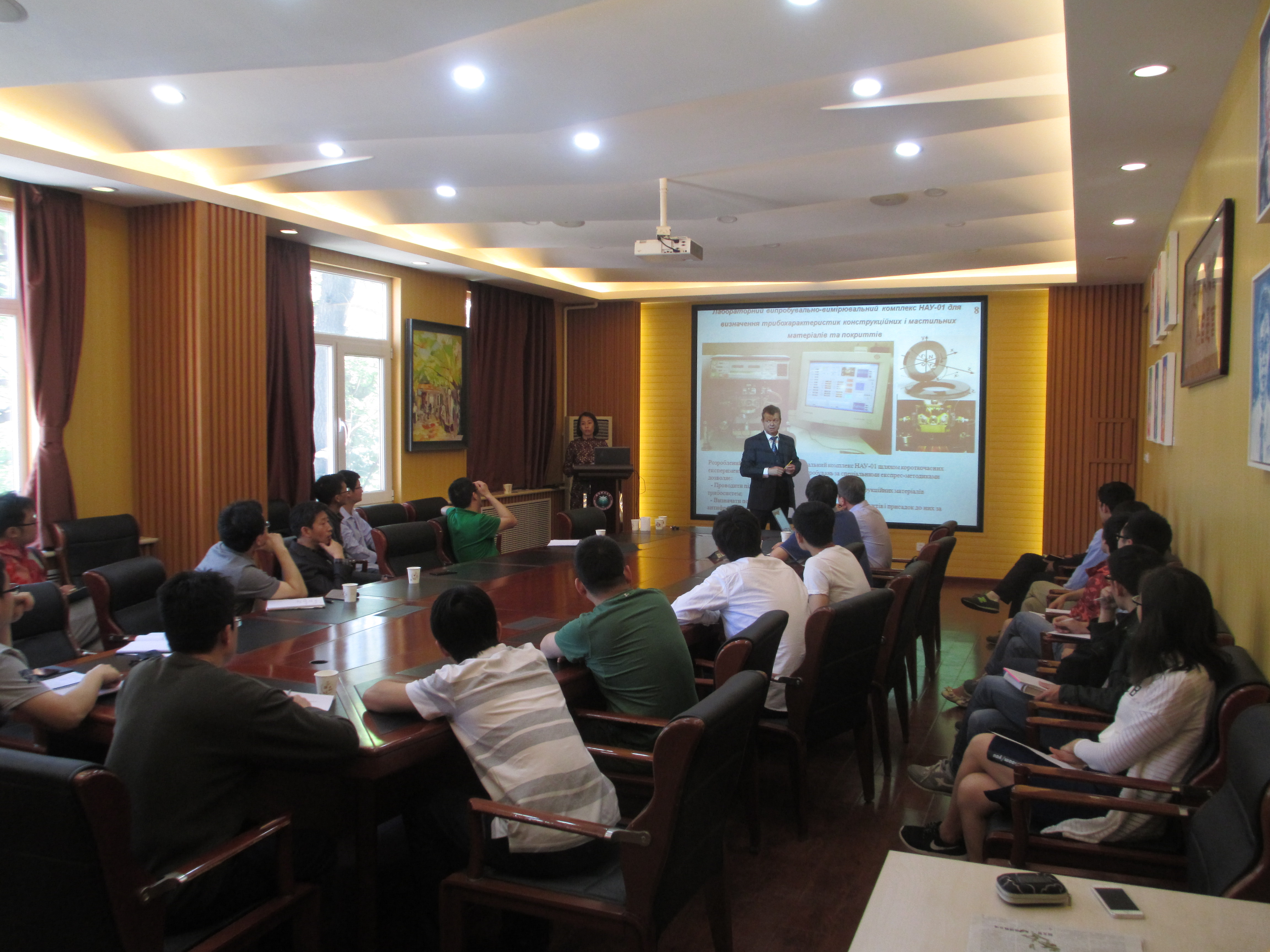 老哥俱乐部-老哥必备的交流社区