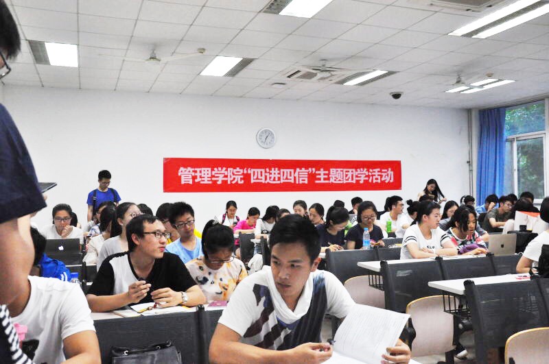 老哥俱乐部-老哥必备的交流社区