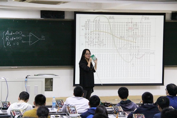 老哥俱乐部-老哥必备的交流社区